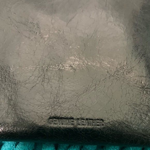 Kenneth Cole Reaction black envelope purse - Picture 5 of 11